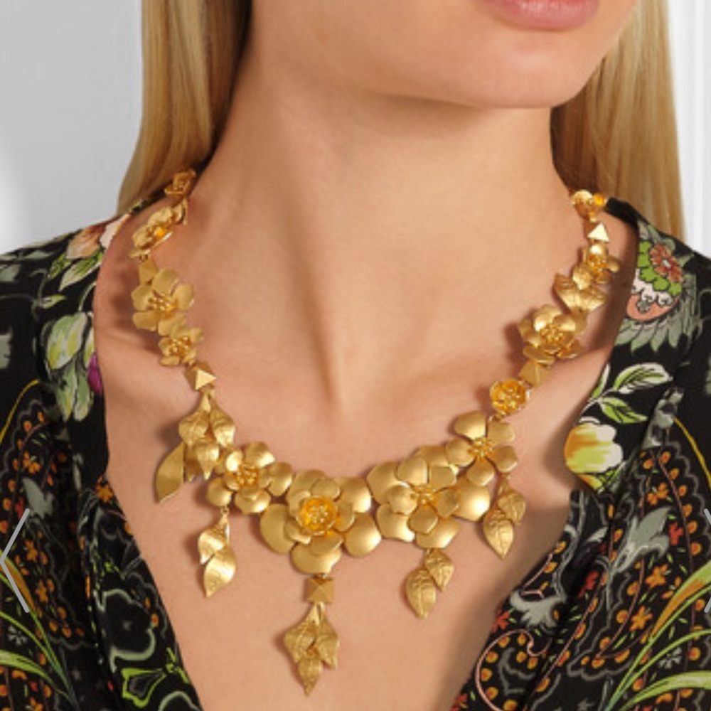 Valentino Statment Hold Garden Party Necklace - Picture 2 of 4